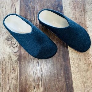 Rothy’s Casual Clog in Black Wool 🖤